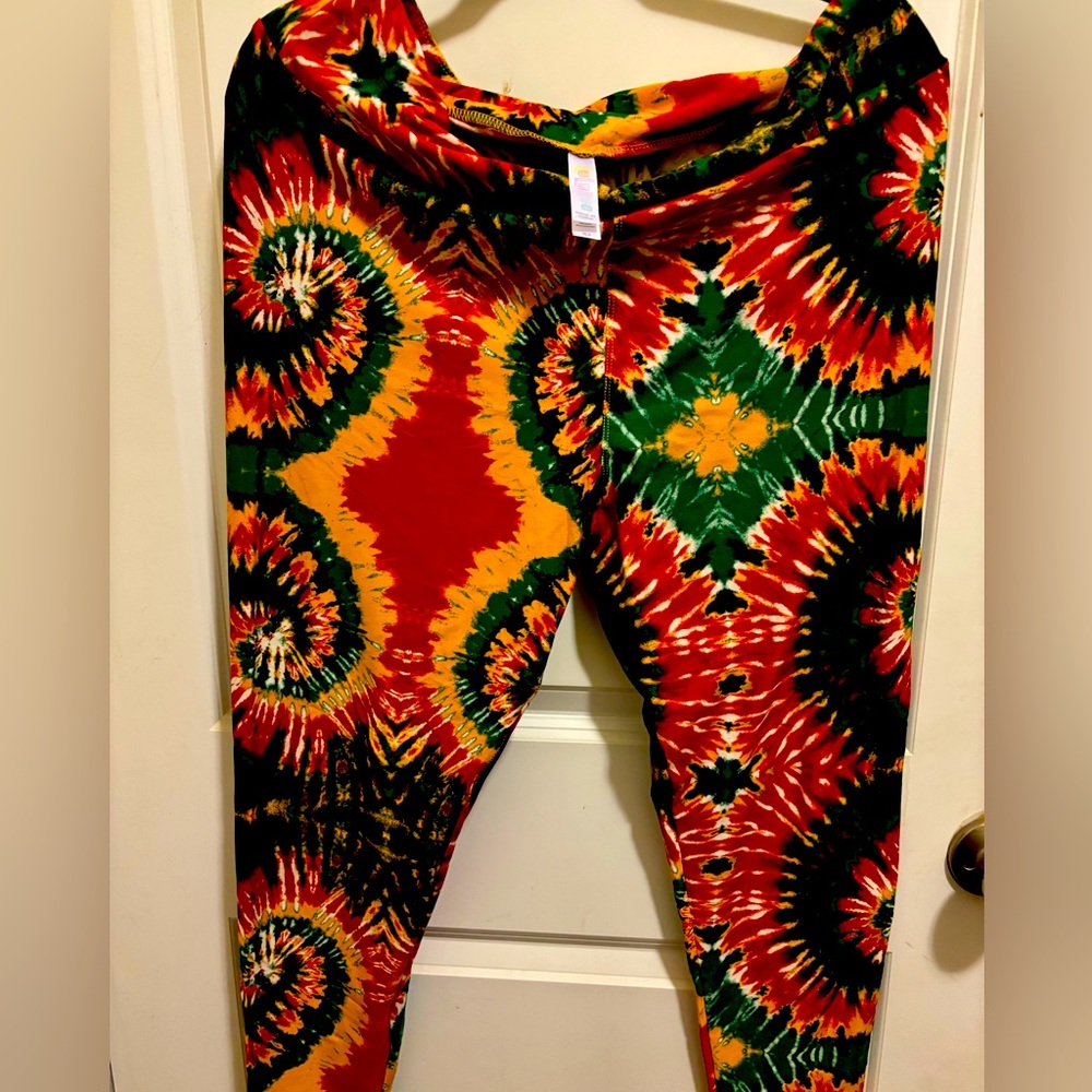 LulaRoe Leggings, various Patterns, TC2 size (18+)